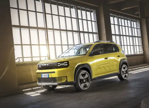 Amplitude-Auto-Fiat-Grande-Panda