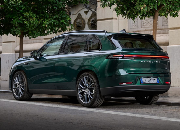 Amplitude-Auto-Leapmotor-C10